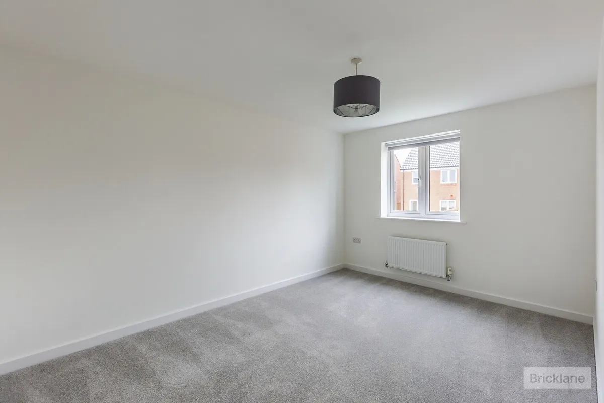 House Hammond Close in Corby