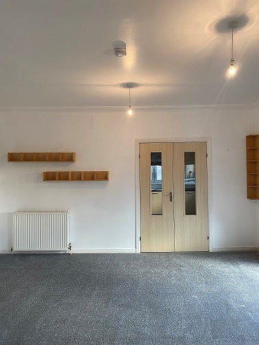 Flat Hawk Brae in Livingston