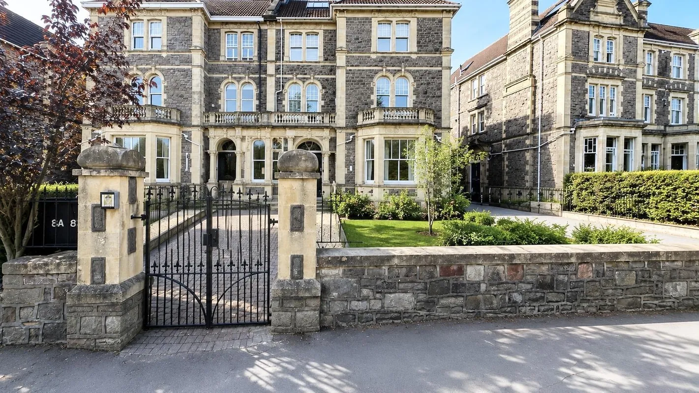 Flat Downleaze in Bristol