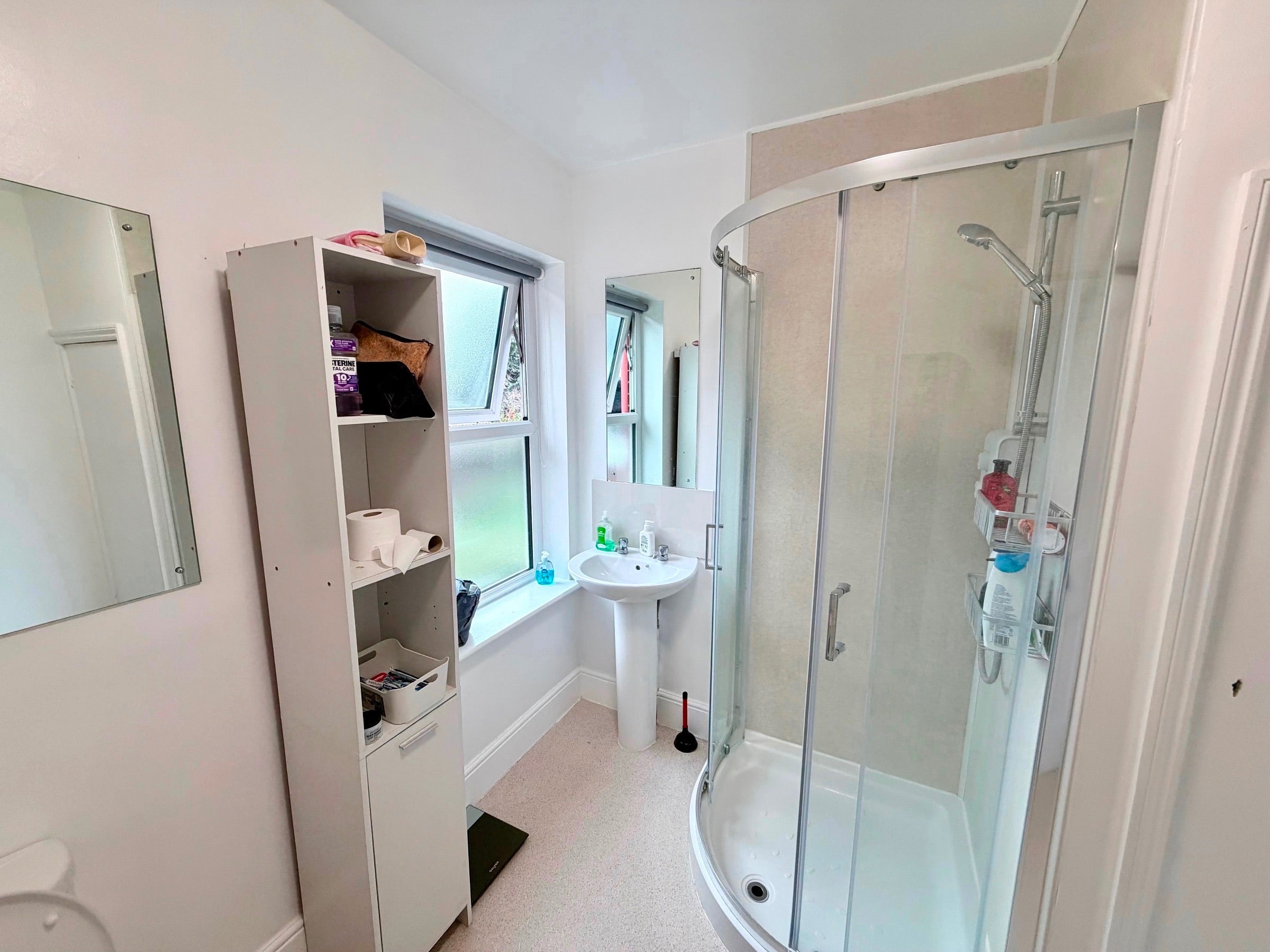 Room Hereford Drive in Mid Suffolk