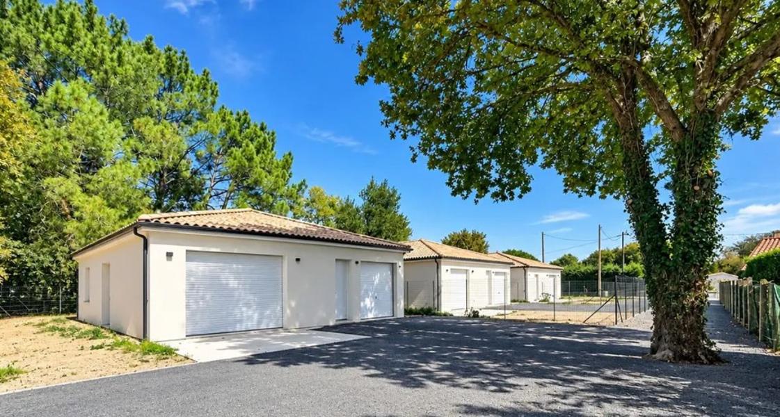 House Rue des Treilles in Libourne