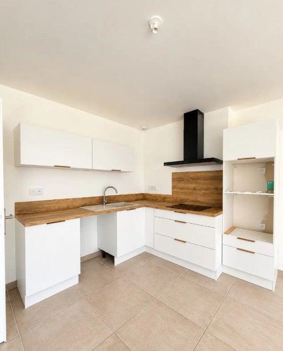 House Rue des Treilles in Libourne