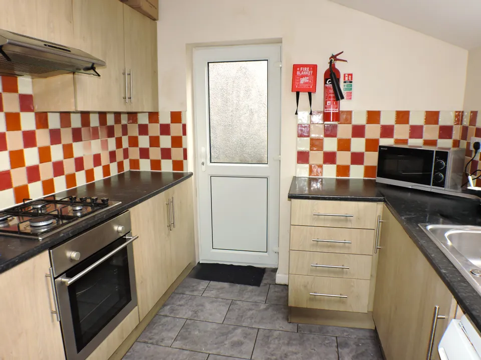 Room Rhondda Street in Swansea