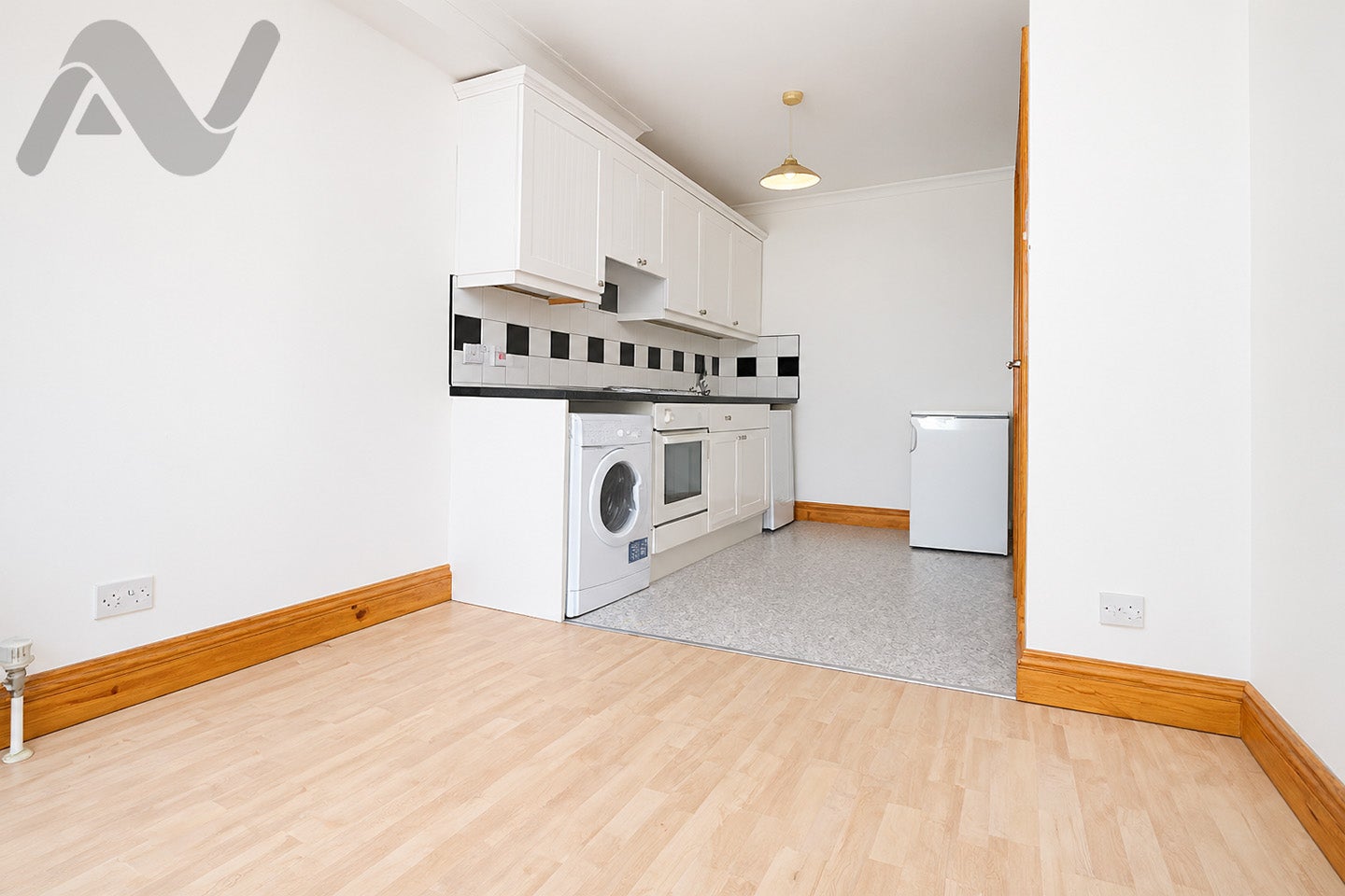 Flat Fonthill Road in Greater London