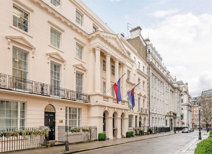 Flat Suffolk Street in City of Westminster