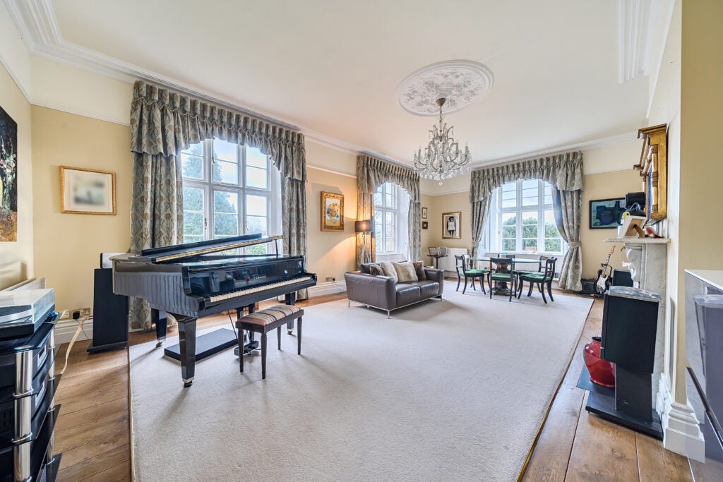 Flat Fernden Lane in Chichester