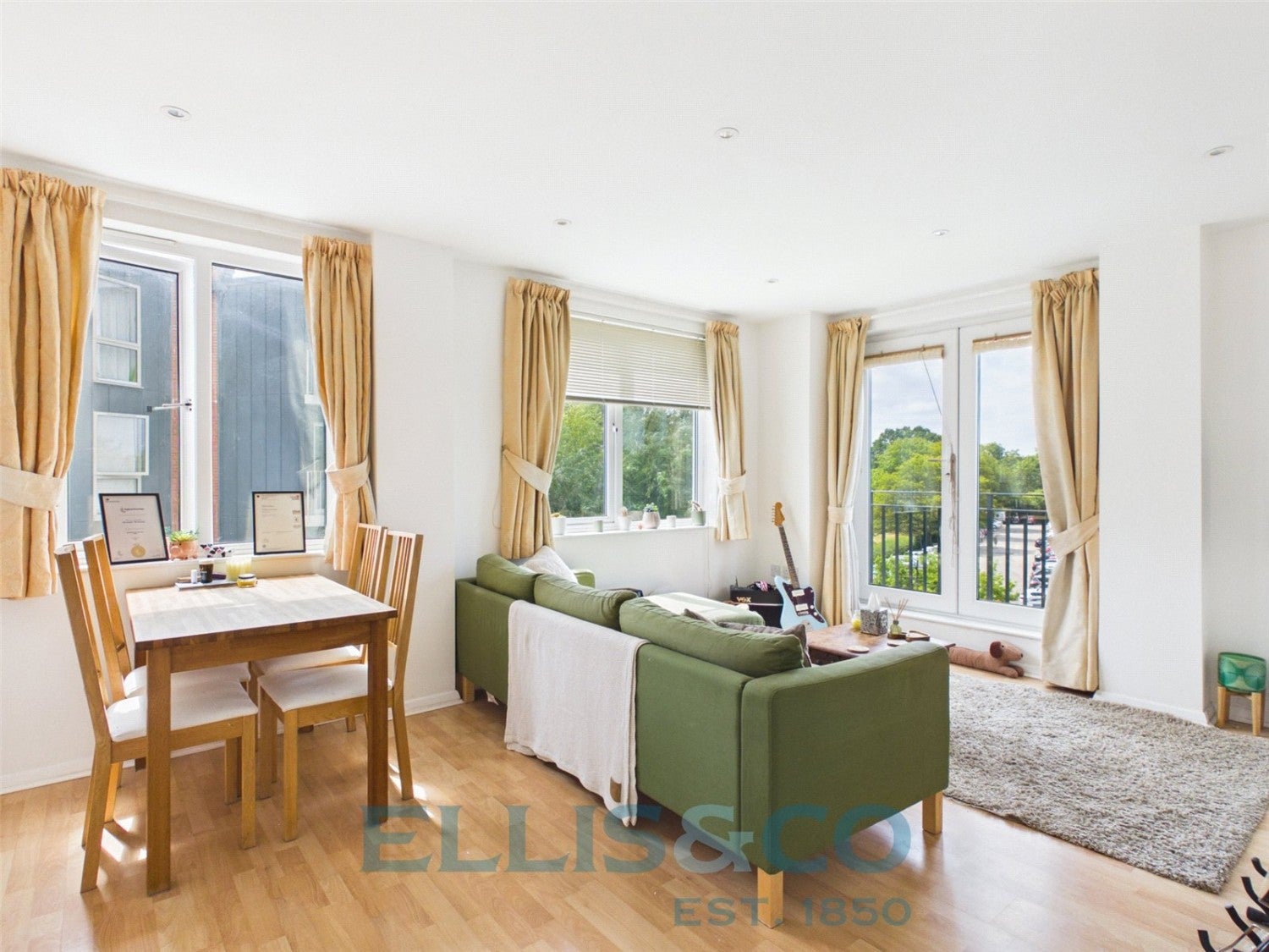 Flat The Slade in Tonbridge and Malling