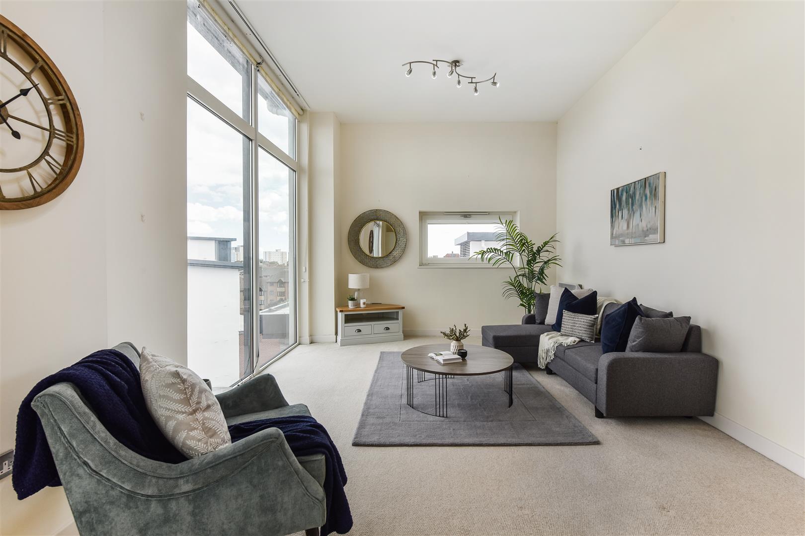 Flat Mumby Road in Gosport