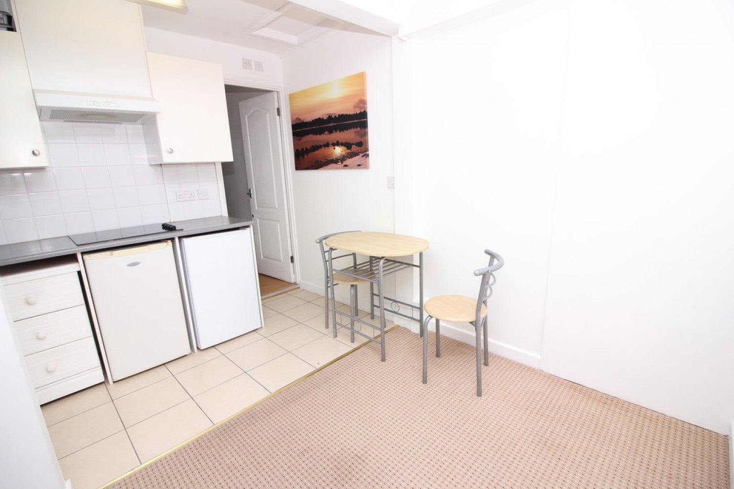 Flat Poppy Close in Highcliffe-on-Sea