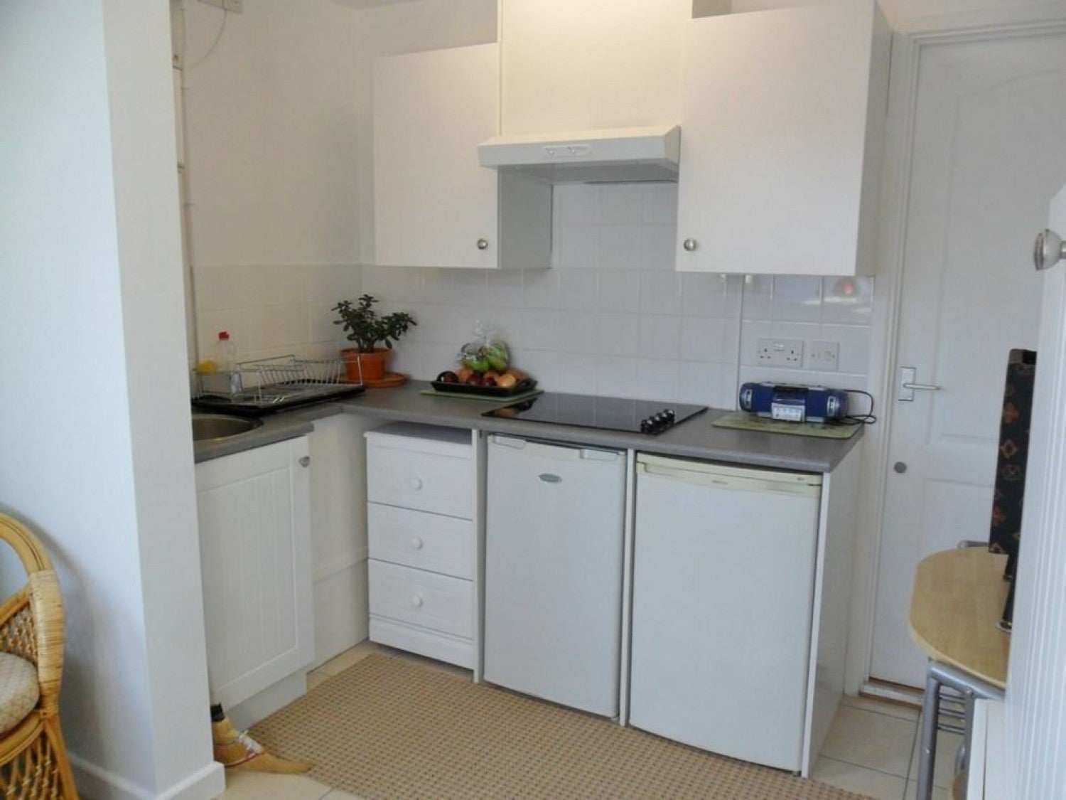 Flat Poppy Close in Highcliffe-on-Sea