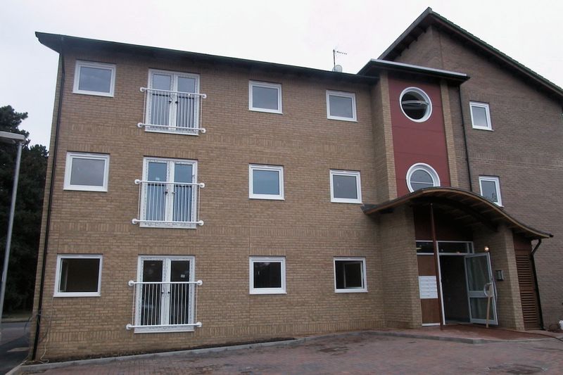 Flat Cranford Drive in Peterborough