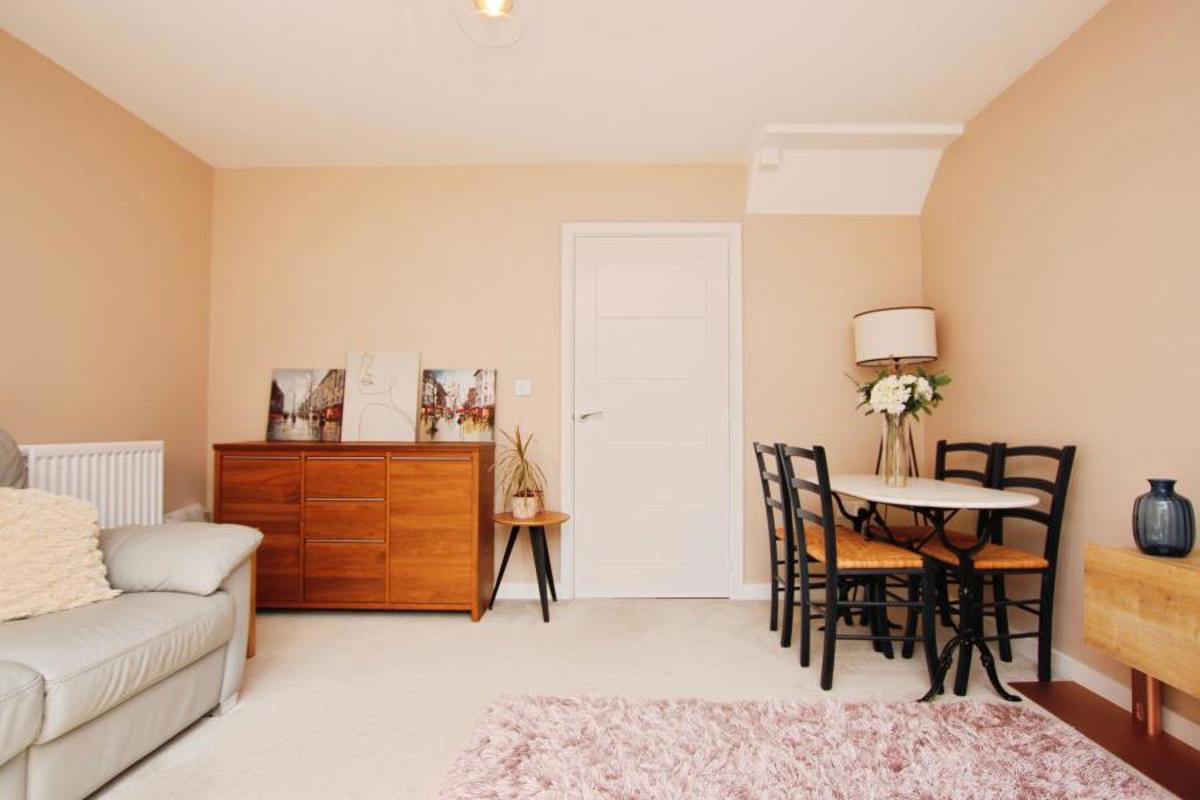 House Bayliss Gardens in Bradley Stoke