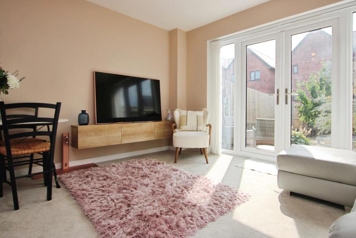 House Bayliss Gardens in Bradley Stoke
