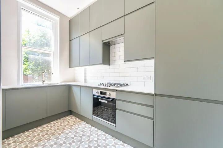 Room Anson Road in Greater London