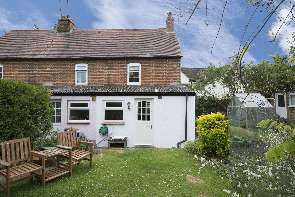 House Chapel Lane in Vale of White Horse