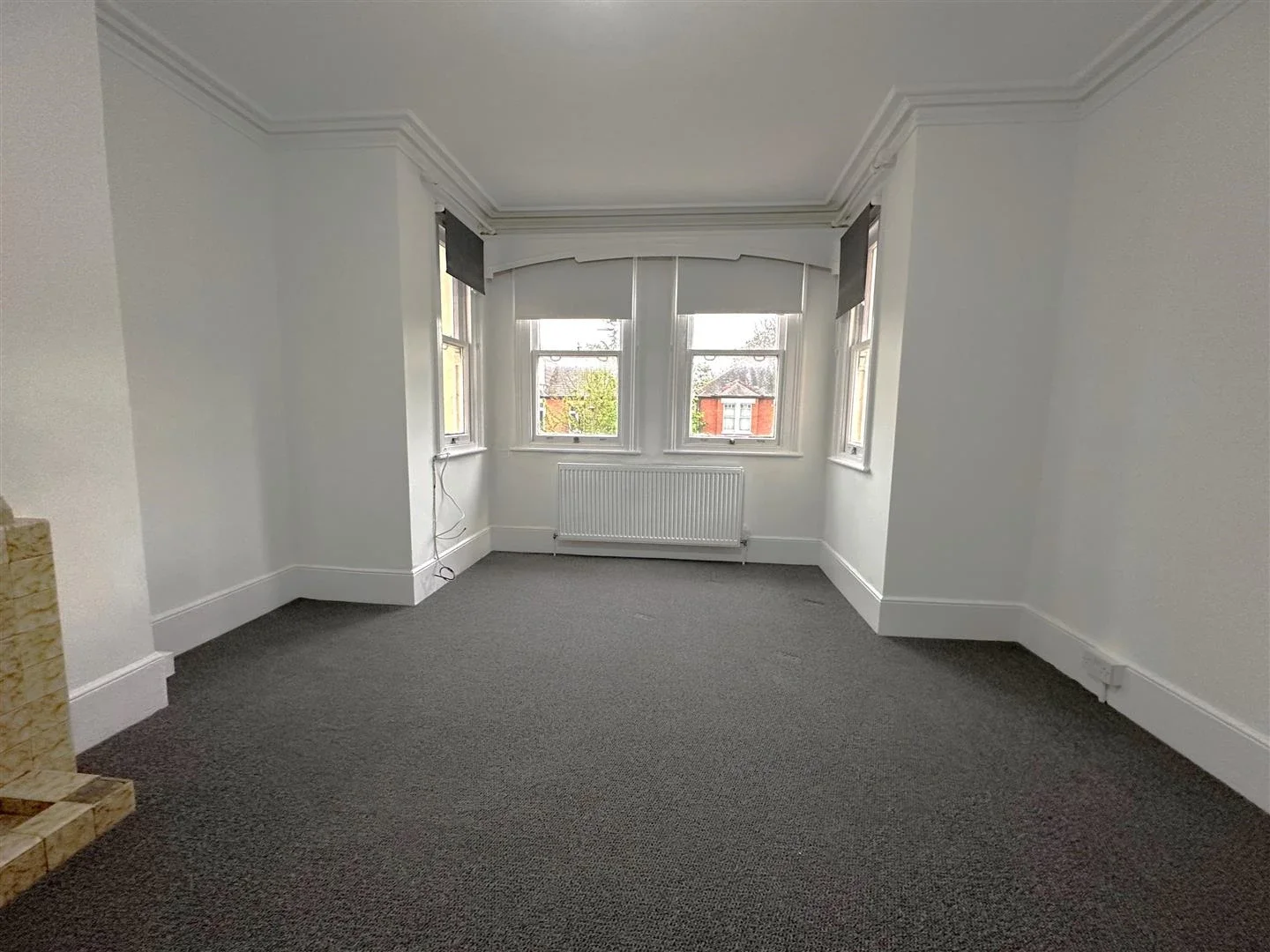 Flat Torrington Park in Greater London
