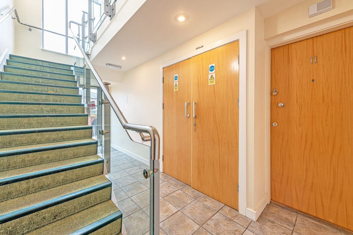 Flat New Crane Street in Chester