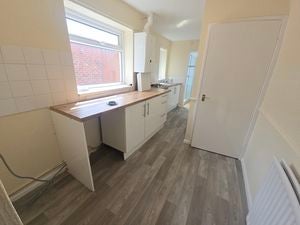 Flat Ravensworth Street in Bedlington Station