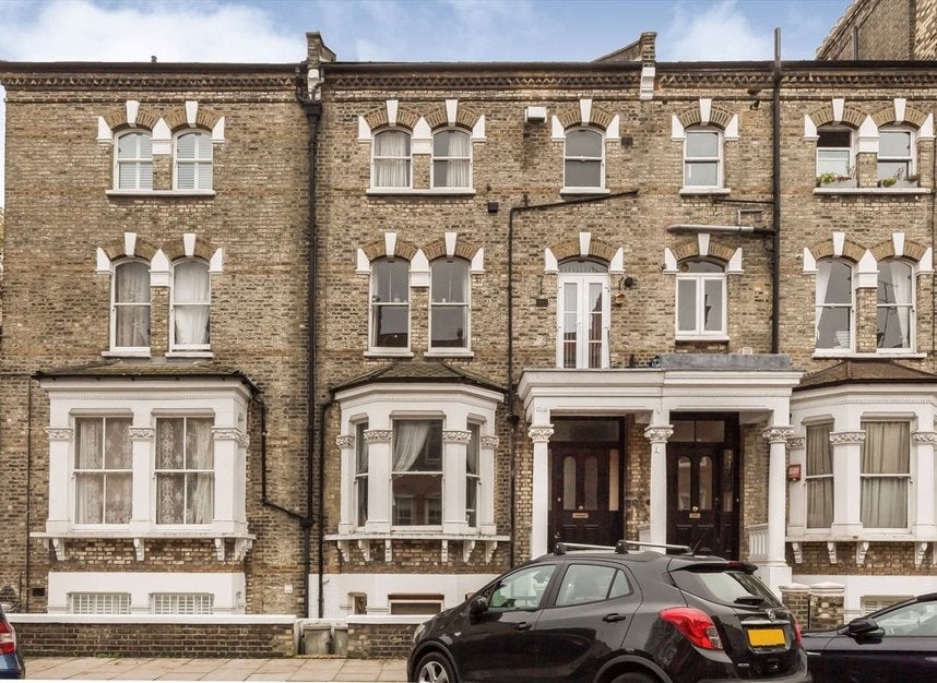 Flat Edith Road in Greater London