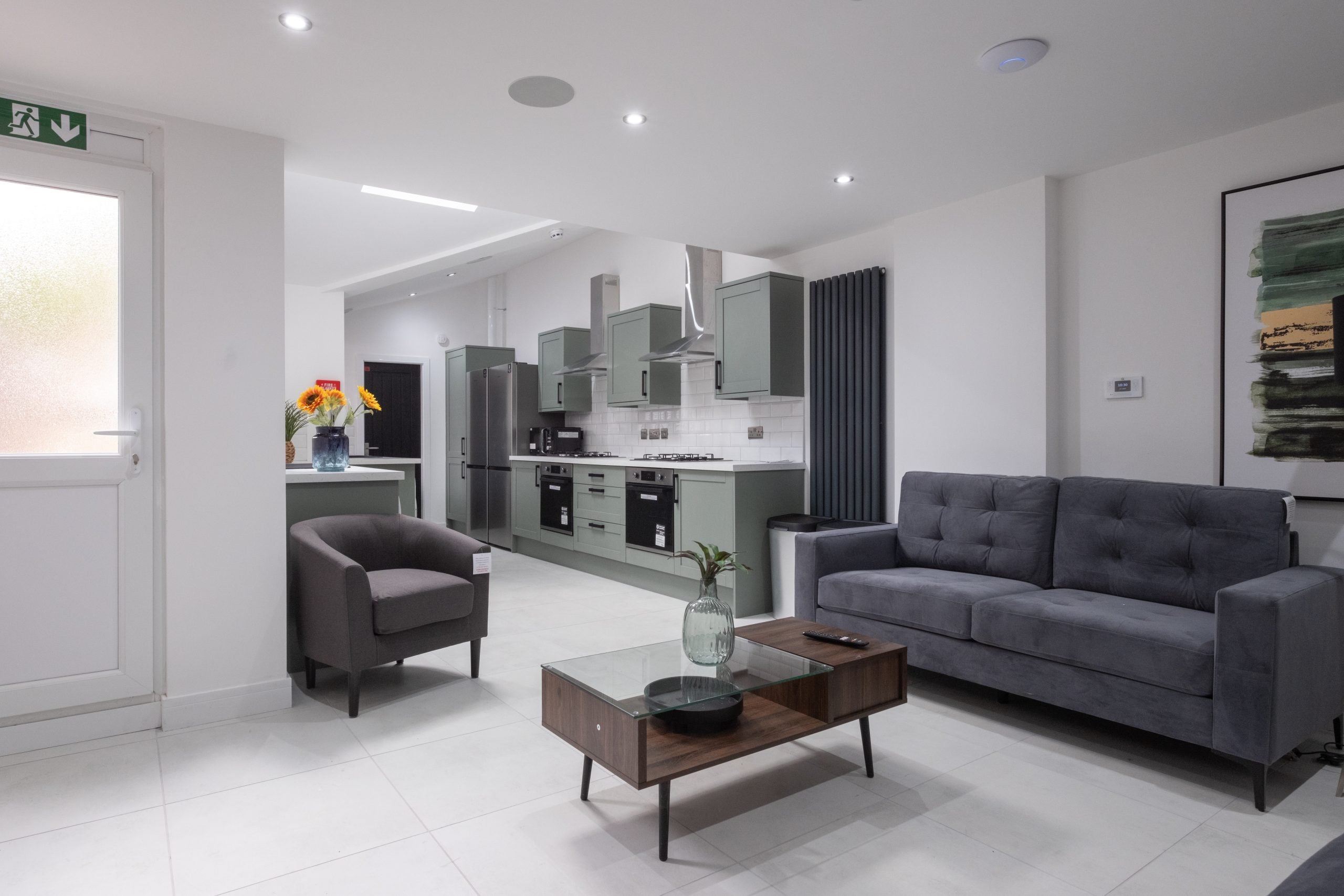 Room Avondale Street in Lincoln