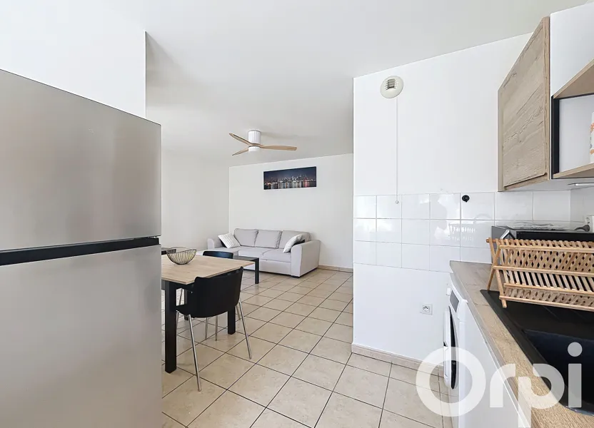 Flat Rue Clos Poncet in Villeurbanne