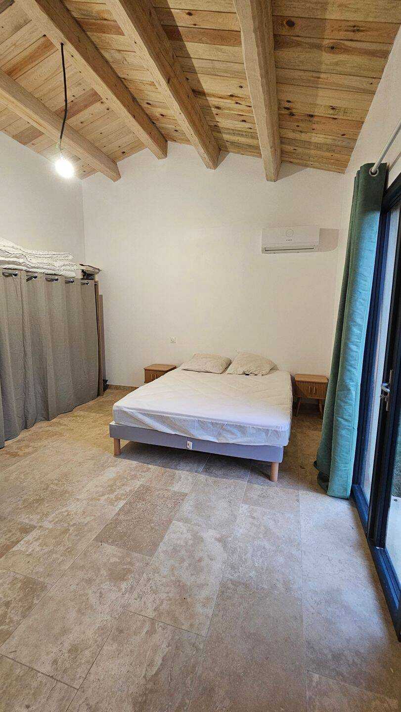 Maison Place San Peïre à Roquebrune-sur-Argens