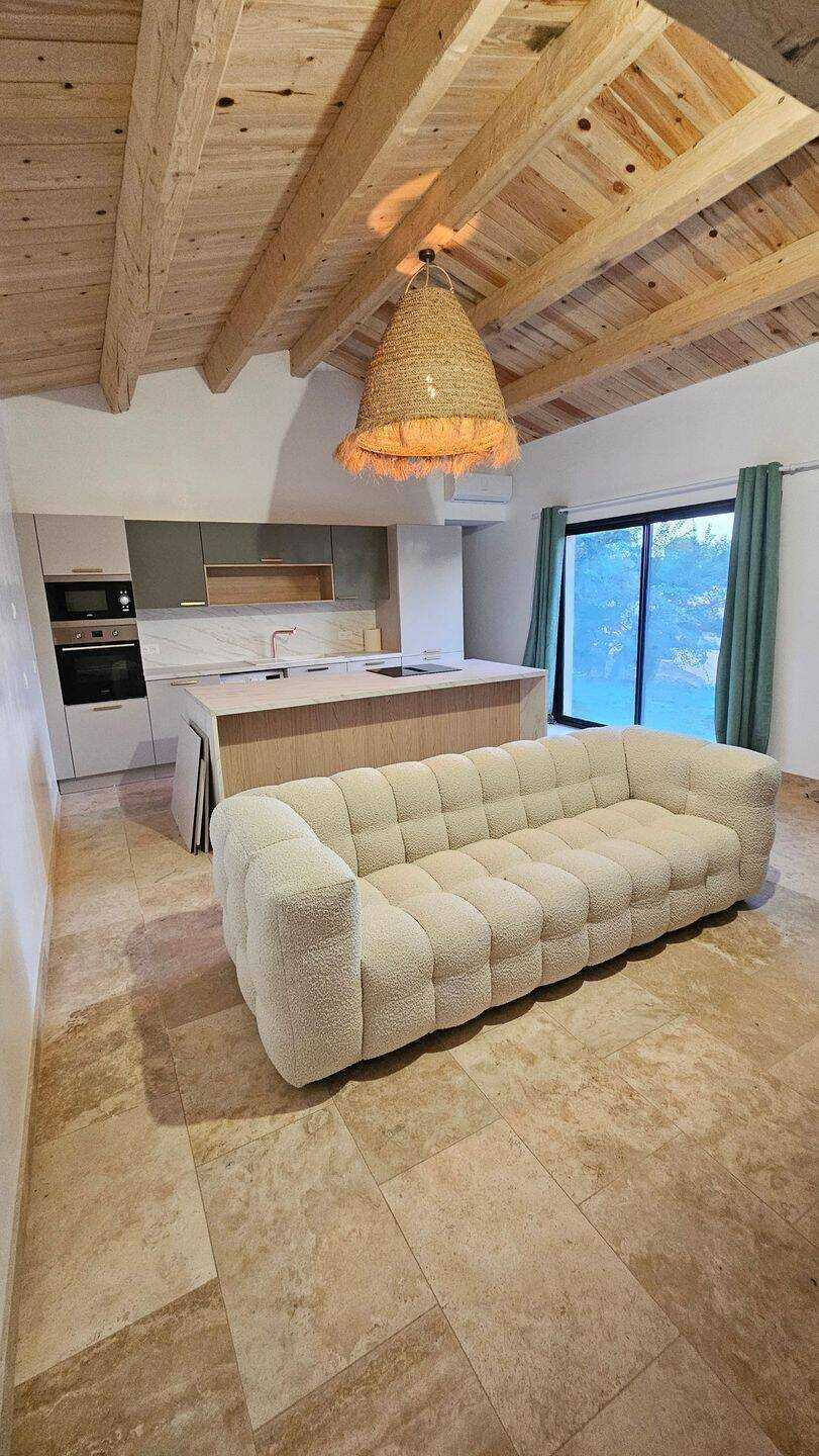 Maison Place San Peïre à Roquebrune-sur-Argens