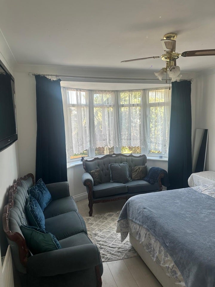 Room Friar Road in Greater London