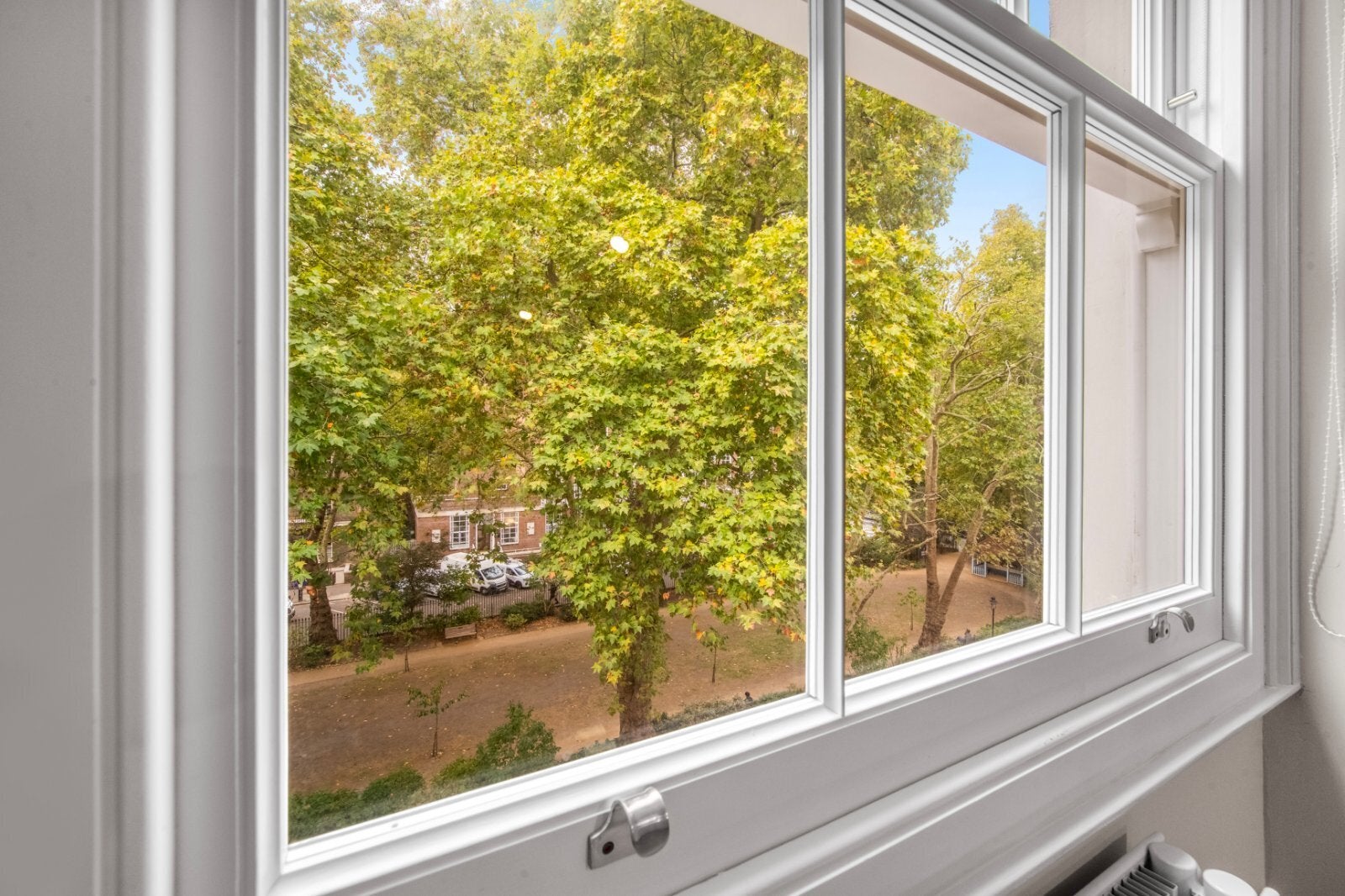 Flat Woburn Square in Greater London