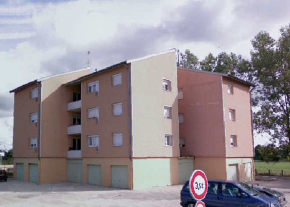 Flat Grande Rue in Saint-Trivier-de-Courtes