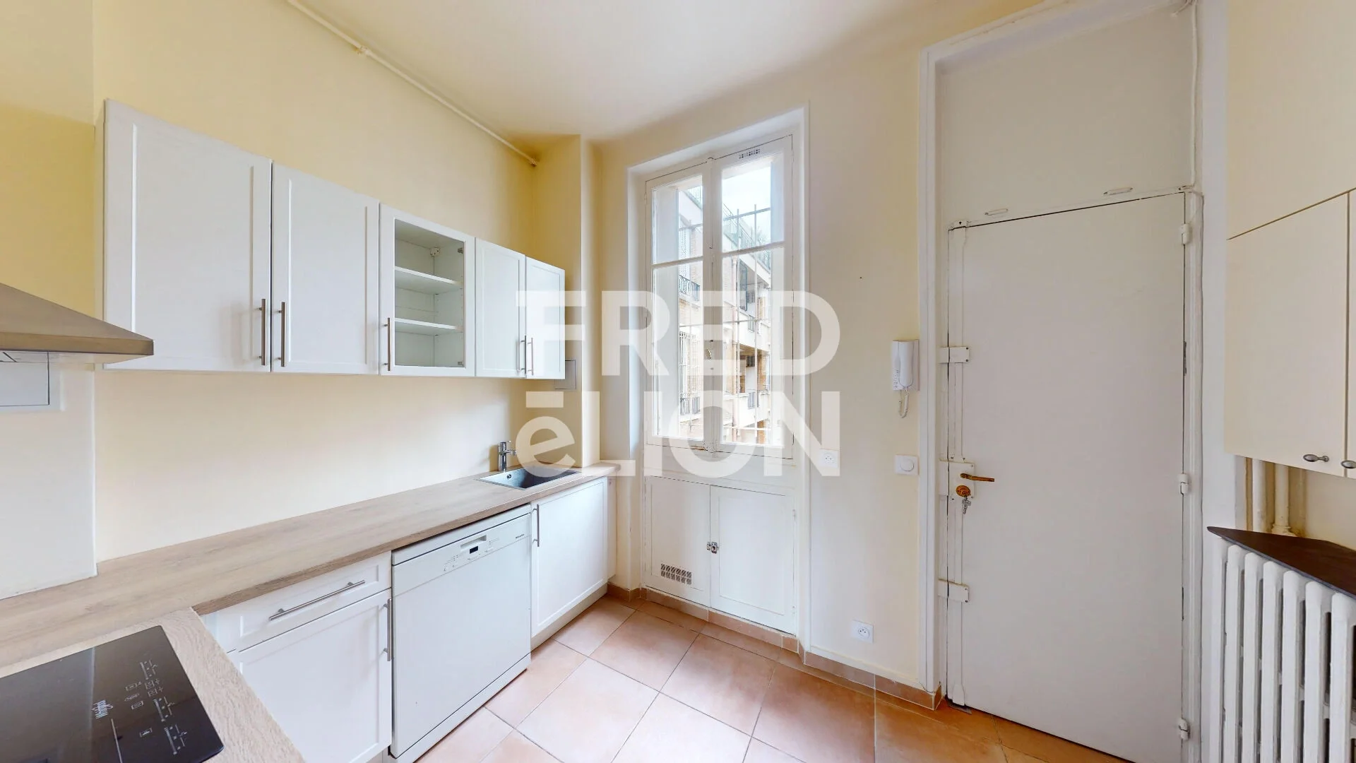 Appartement Boulevard Suchet à Paris