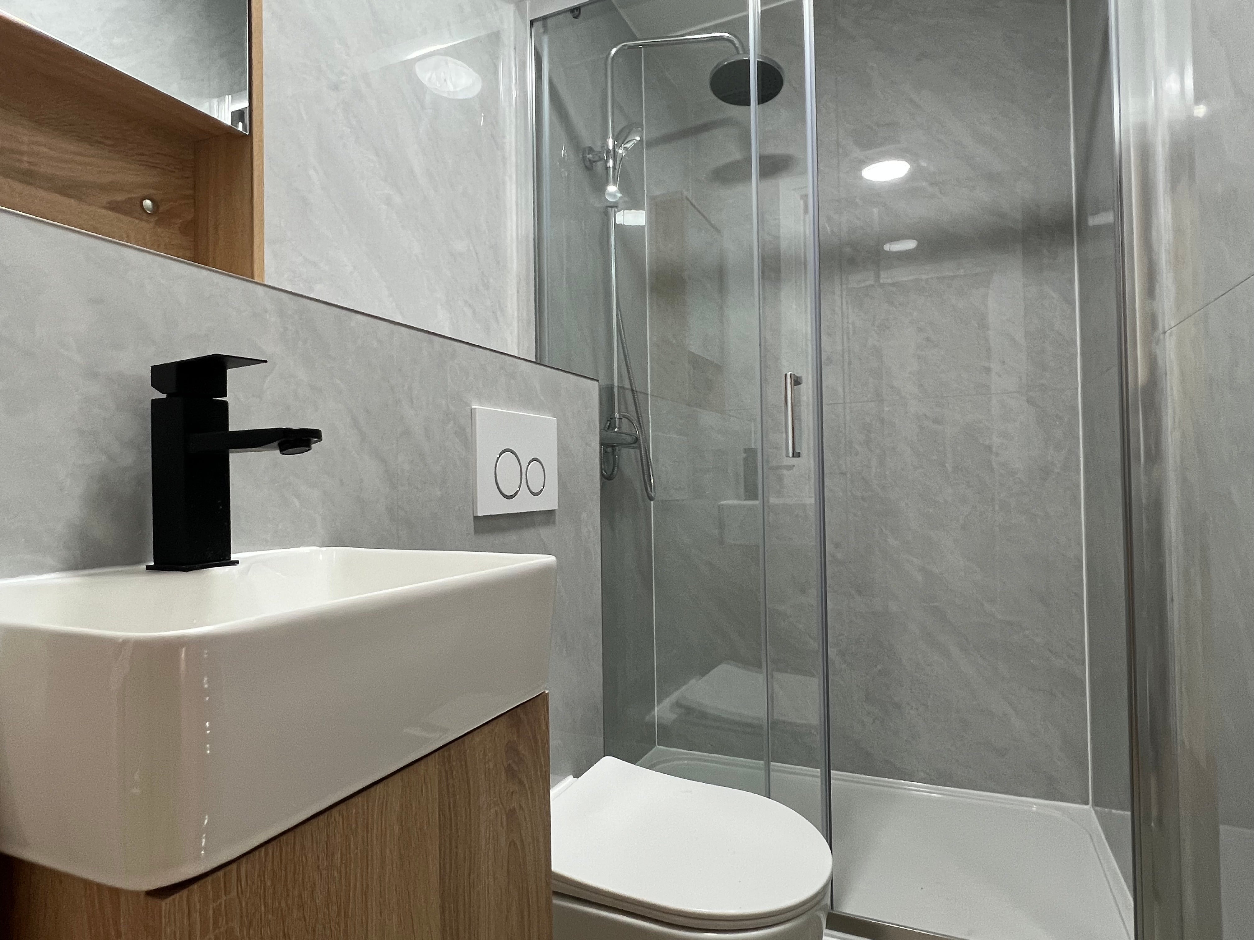 Flat Meadowside in Greater London