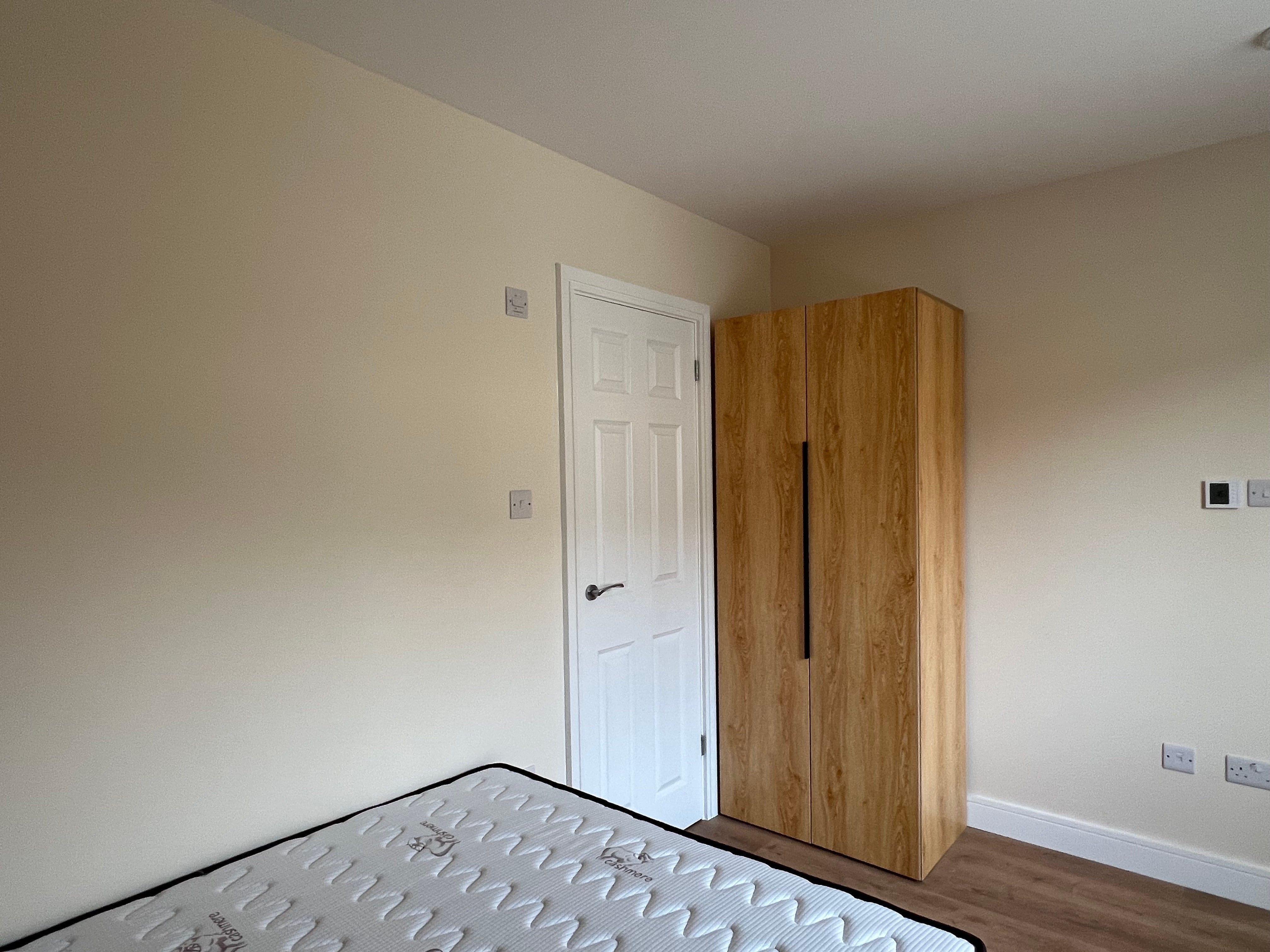 Flat Meadowside in Greater London