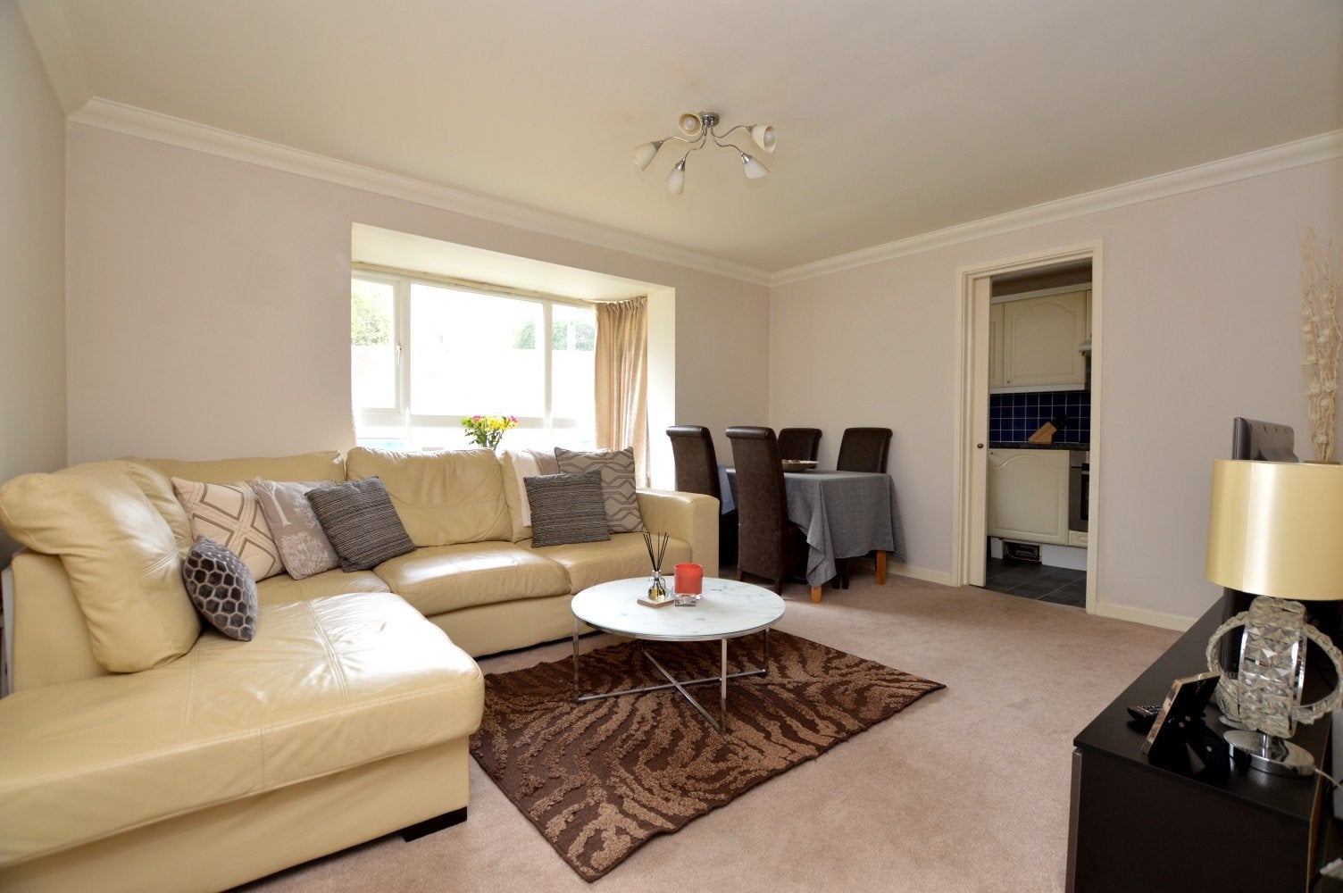 Flat Biggin Way in Greater London