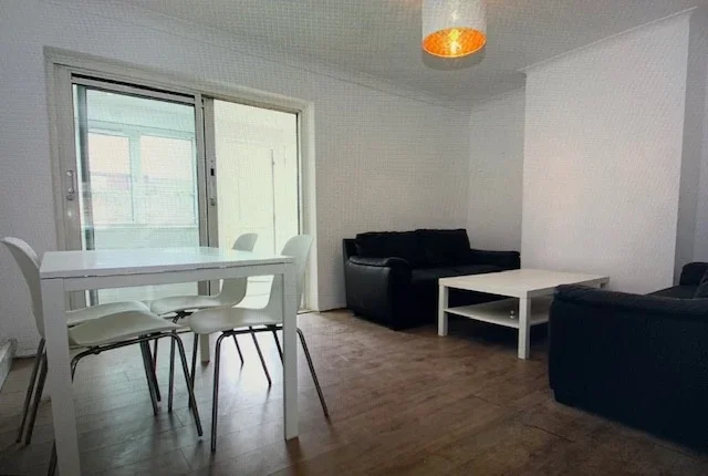 House Whytecroft in Greater London