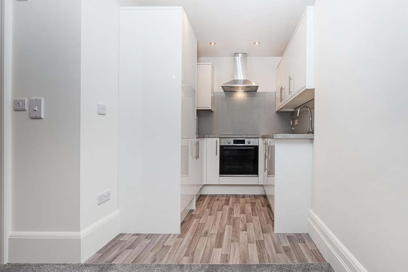 Flat Vernon Avenue in Kirklees