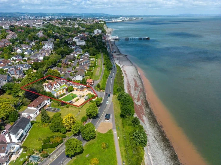 Room Marine Parade in Penarth