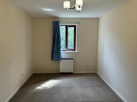 Flat Hamilton Walk in Greater London