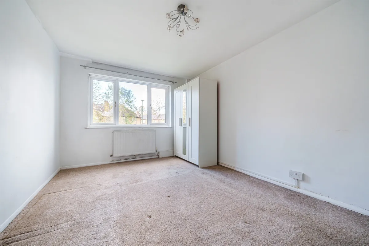 Flat Capel Close in Greater London
