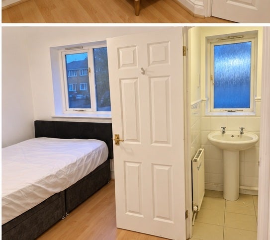 Room Star Lane in Greater London