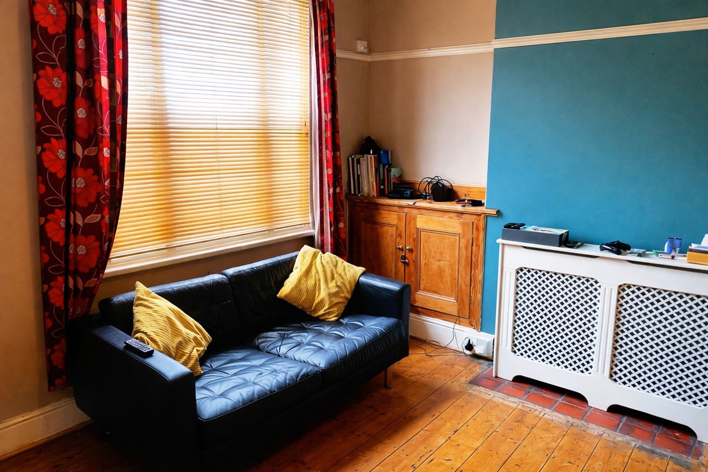 Room Orchard Street in Hinckley and Bosworth