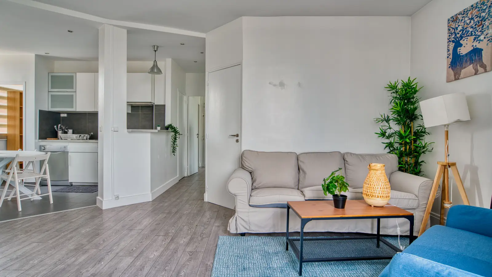 Flat Rue Louis Ulbach in Courbevoie
