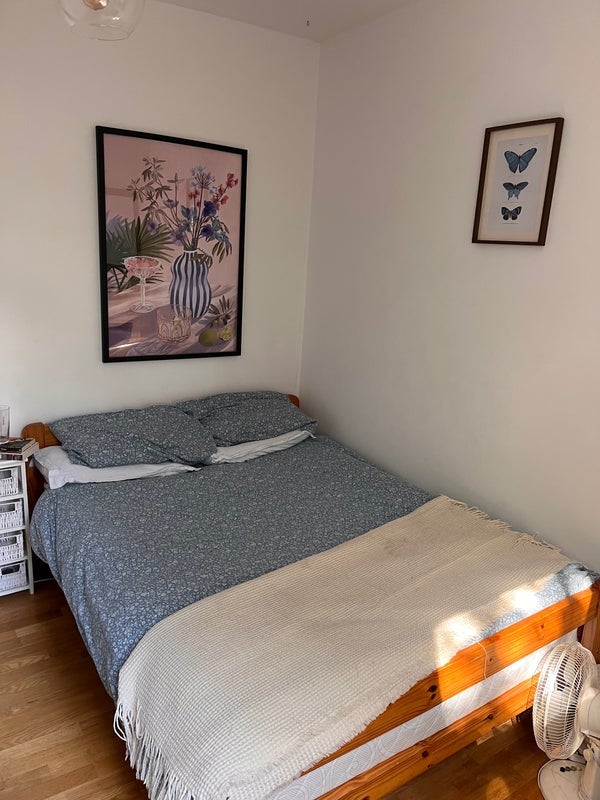 Room Ravenslea Road in Greater London