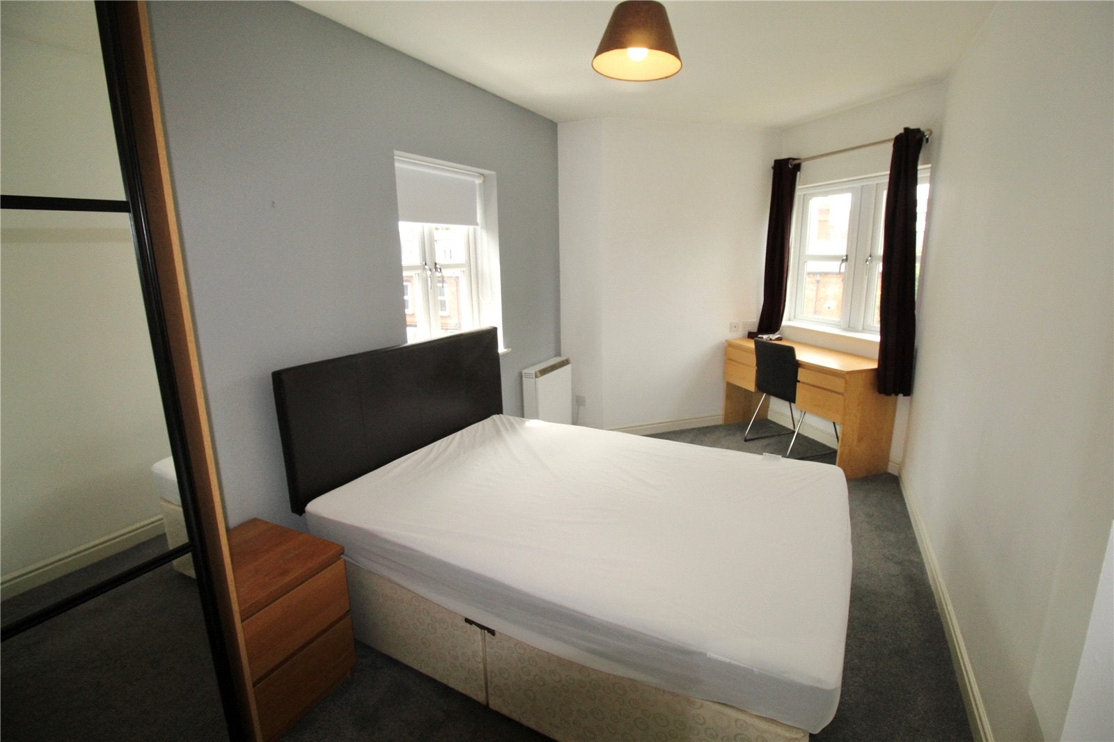 Flat Midland Road in Leeds