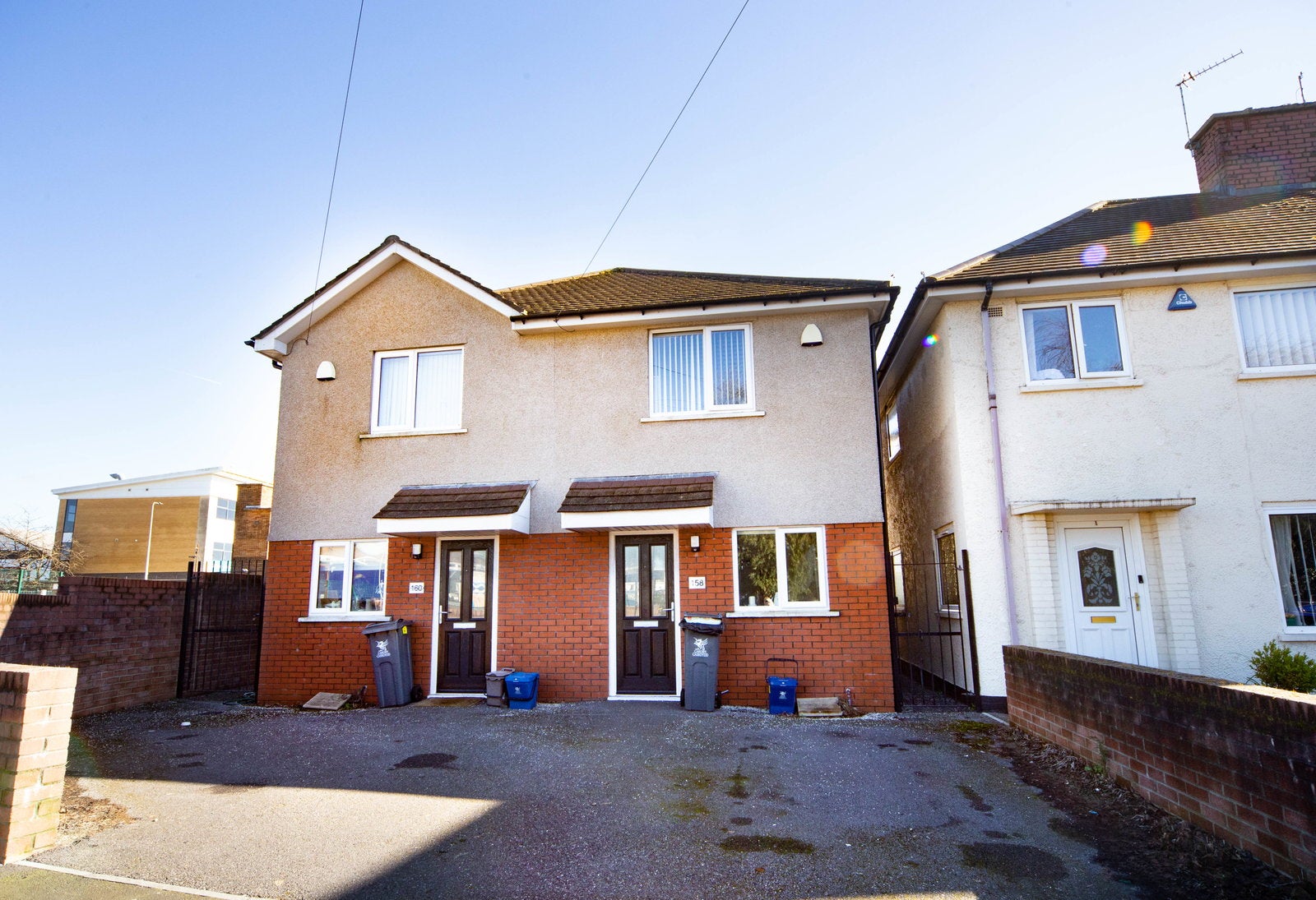 House Ton-yr-ywen Avenue in Cardiff