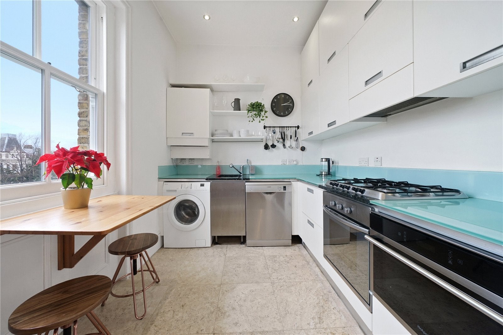 Flat Hazlewood Mews in Greater London