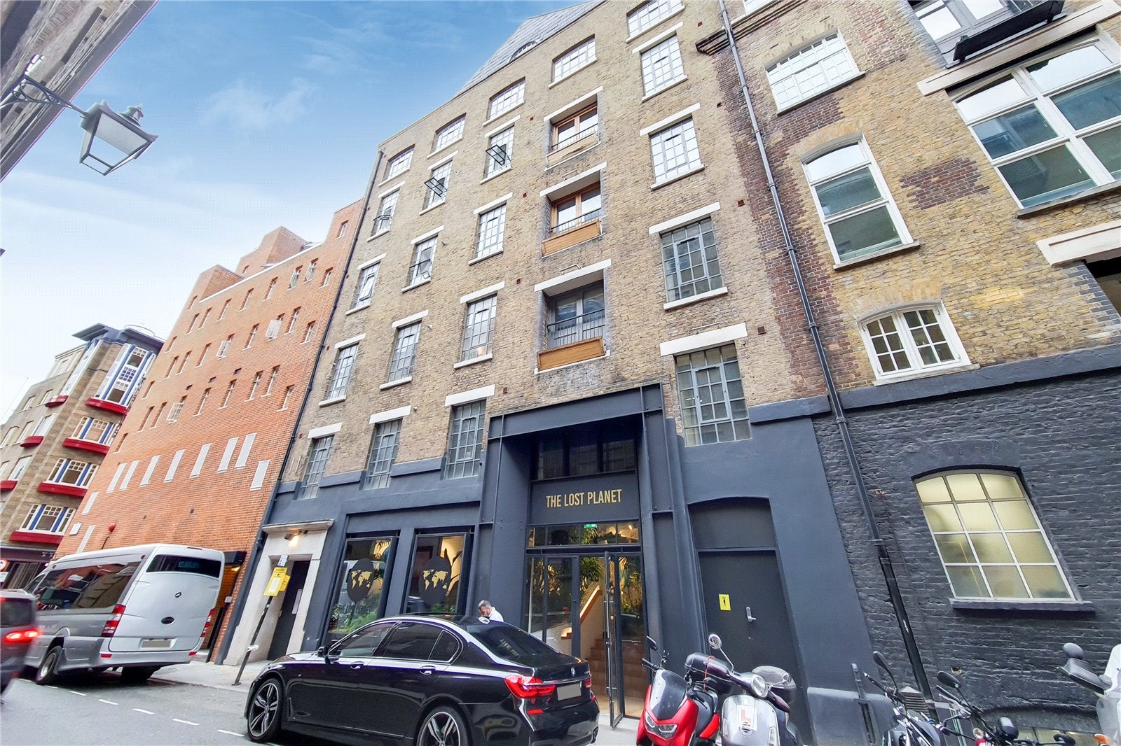 Flat Shelton Street in City of Westminster