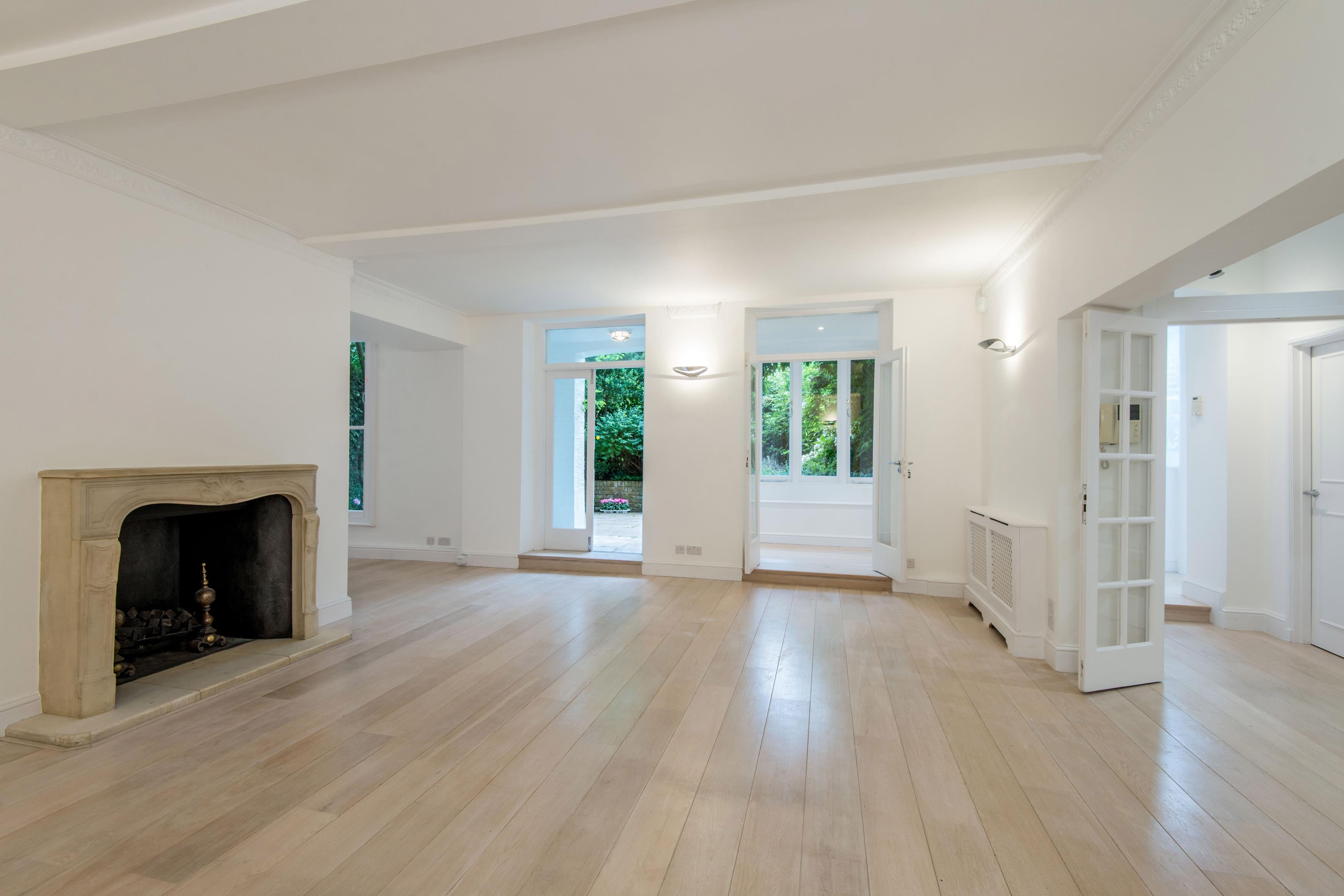 Flat Marlborough Place in City of Westminster
