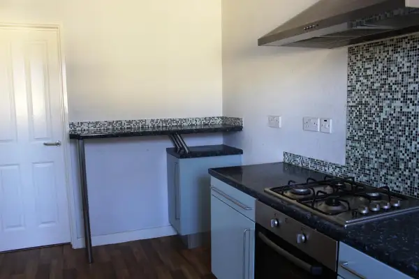 Flat Finedon Road in Wellingborough