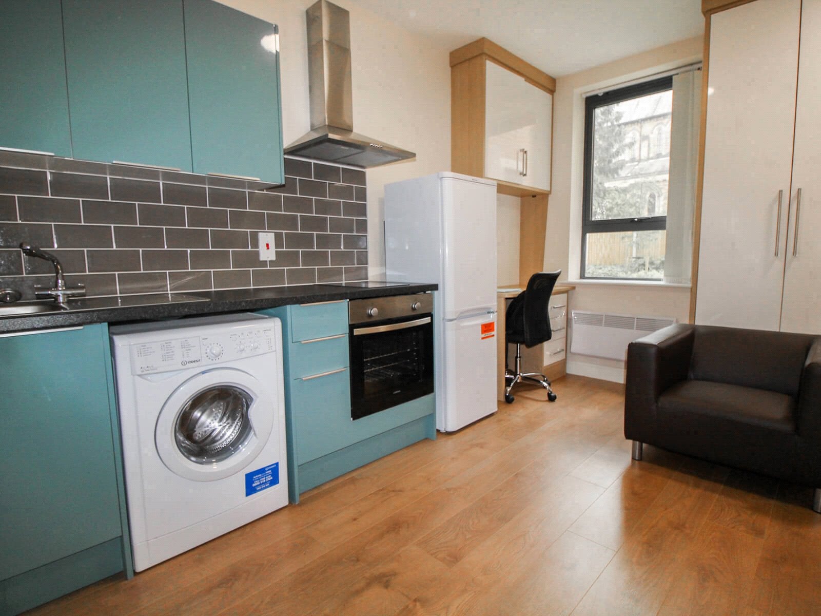 Flat Lofthouse Place in Leeds